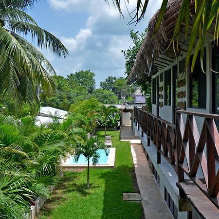 Casa Delia Hotel Downtown Bacalar Dış mekan fotoğraf